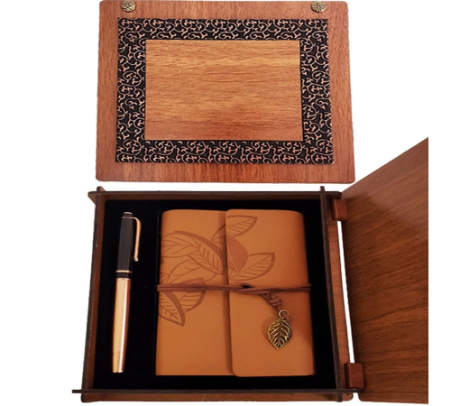 Ahşap Kutulu Taba Renk Deri Defter Ve Kalem Set