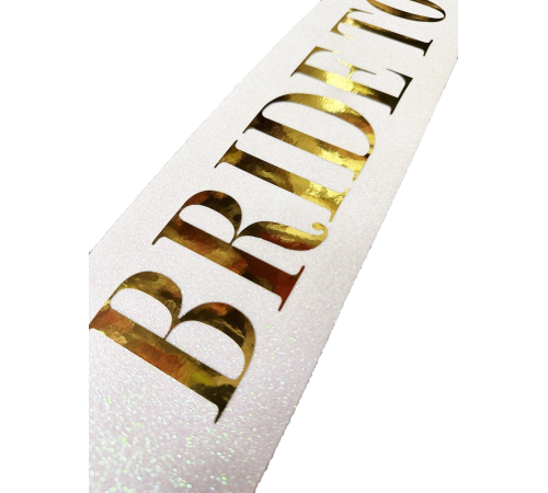 Beyaz Üzeri Altın Büyük Bride To Be Yazılı Simli Işıltılı Kuşak Kemer 10 Cm Genişlik Beyaz Üzeri Altın Büyük Bride To Be Yazılı Simli Işıltılı Kuşak Kemer 10 Cm Genişlik