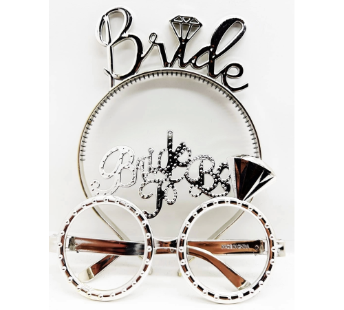 Bride Yazılı Taç Ve Bride To Be Yazılı Gözlük Seti Gümüş Renk Bride Yazılı Taç Ve Bride To Be Yazılı Gözlük Seti Gümüş Renk