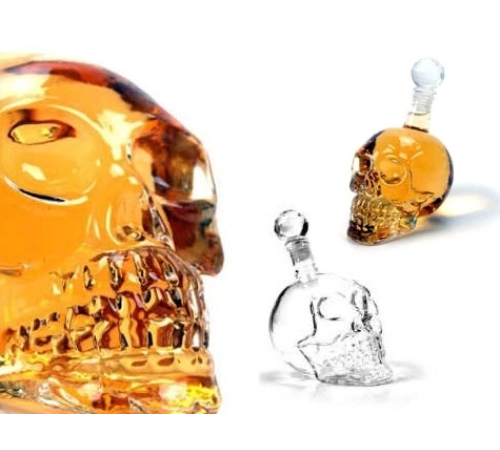 Crystal Head Kuru Kafa Cam Şişe 350 Ml Crystal Head Kuru Kafa Cam Şişe 350 Ml