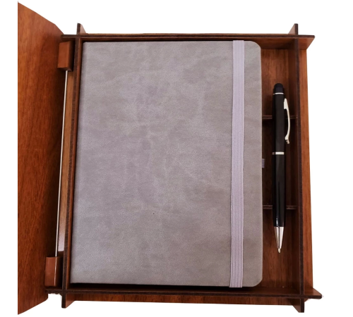 Hediyelik Metal Kalem Ve Çizgili Deri Defter