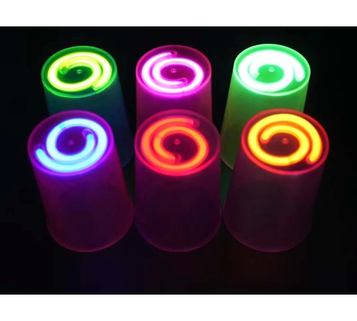 Karanlıkta Yanan Gece Işığı Mega Glow Bardaklar 8 Adet 8.5 X 10.5 Cm