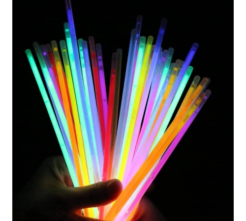 Karanlıkta Yanan Parlayan Fosforlu Glow Stick Çubuk Bileklik 50 Adet Karanlıkta Yanan Parlayan Fosforlu Glow Stick Çubuk Bileklik 50 Adet