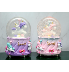 Unicorn İçi Dönmeli Püskürtmeli Işıklı Müzikli Kar Küresi Büyük Boy Alk3040