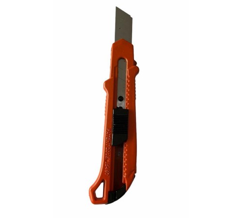 Master Profesyonel Metal Maket Bıçağı 18 mm Master Profesyonel Metal Maket Bıçağı 18 mm