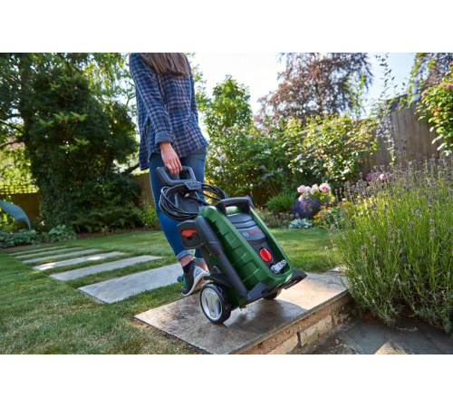 Bosch  Universal Aquatak 135 Yıkama Makinası 135 Bar