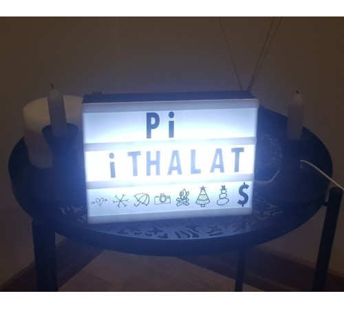 Cinematic Harflerle Işıklı Mesaj Veren Light Box Led Pano A4 Cinematic Harflerle Işıklı Mesaj Veren Light Box Led Pano A4