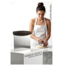 Hamur Kesme ve Şekillendirme Spatulası Paslanmaz Çelik – 12x10,5 cm