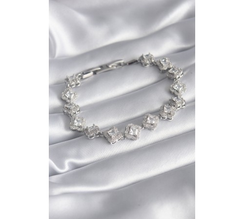 Pirinç Gümüş Renk Zirkon Taşlı Yonca Model VIP Seri Kadın Bileklik