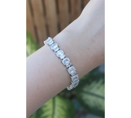 Vip Seri Pirinç Zirkon Taşlı Gümüş Renk Baget Su Yolu Model Bileklik