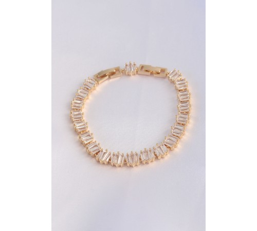 Vip Seri Pirinç Zirkon Taşlı Gold Renk Kare Su Yolu Model Bileklik