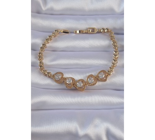 Pirinç Gold Renk İçi Zirkon Taşlı Kalp Figürlü Bileklik