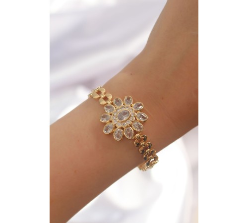 Pirinç Gold Renk İri Zirkon Taşlı Çiçek Figürlü Bileklik
