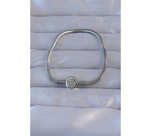 Pirinç Gümüş Renk Zirkon Taşlı Charm Bileklik