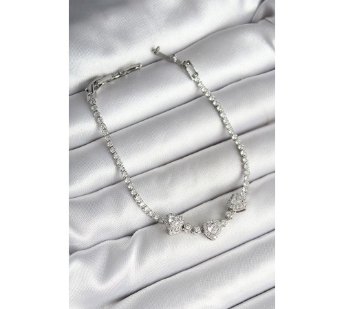 Pirinç Sıralı Kalp Figürlü Zirkon Taşlı Gümüş Renk Kadın Bileklik