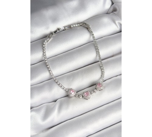 Pirinç Sıralı Pembe Kalp Figürlü Zirkon Taşlı Gümüş Renk Kadın Bileklik