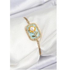 316L Çelik Zincir Turkuaz Mineli Sanatsal Portre İnci Detaylı Papatya Model Gold Renk Kadın Bileklik