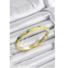 Mineli Pirinç Fıstık Yeşili Yaprak Motifli Gold Renk Kadın Kelepçe