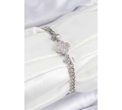 Pirinç Zirkon Taşlı Yonca Model Gümüş Renk Kadın Bileklik