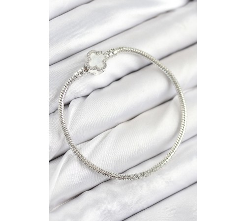 Pirinç Charm Zirkon Taşlı Yonca Model Gümüş Renk Kadın Bileklik