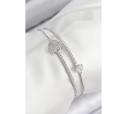 Pirinç Zirkon Taşlı Kalp Model Gümüş Renk Kadın Bileklik