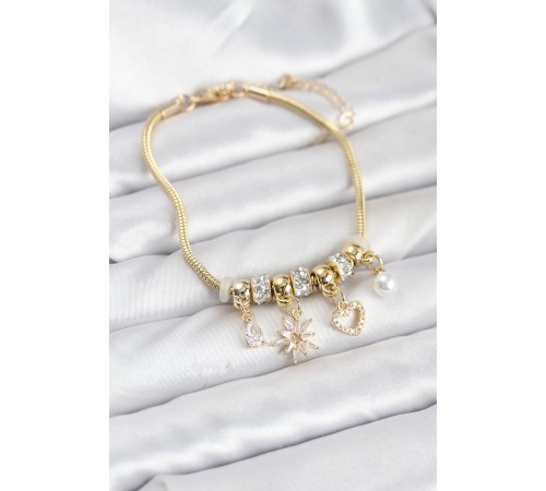 Pirinç Gold Renk Kutup Yıldızı ve Kalp Charmlı Kadın Bileklik