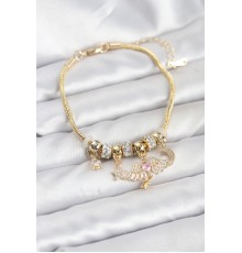 Pirinç Gold Renk Kanatlı Charmlı Kadın Bileklik