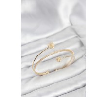 Yonca Çiçek Model Pirinç Gold Renk Kadın Bileklik