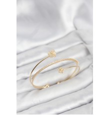 Yonca Çiçek Model Pirinç Gold Renk Kadın Bileklik