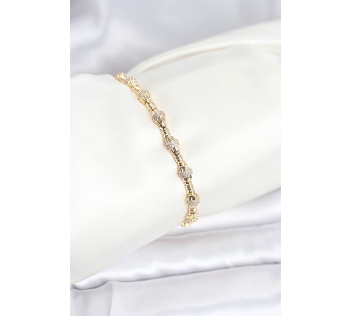 Pirinç Gold Renk VIP Seri Punta Model Zirkon Taşlı Kadın Bileklik