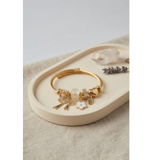 Fiyonk Charmlı Beyaz Renk Gold Bileklik