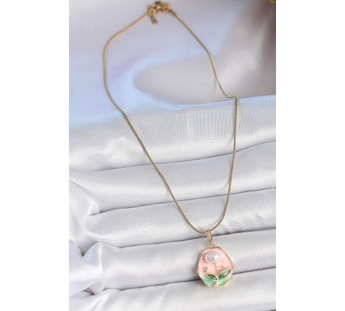 316L Çelik Gold Renk Zincir Pembe Çiçek İşlemeli İnci Detay Portre Model Kadın Kolye