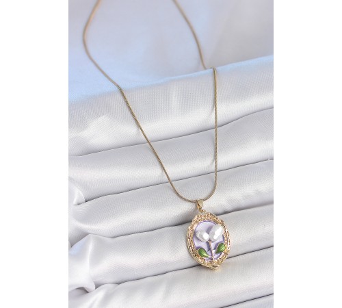 316L Çelik Gold Renk Mor İncili Çiçek İşlemeli Portre Model Kadın Kolye