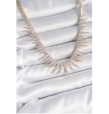 Pirinç Gold Renk Zirkon Taşlı Sivri Model VIP Seri Kadın Kolye