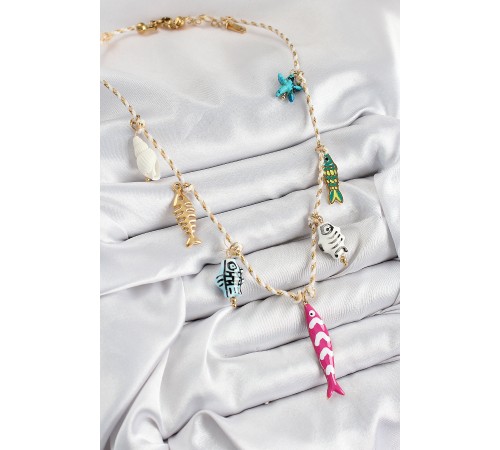 Seramik Motifli Pembe Balık Figürlü Model Krem İp Kadın Kolye