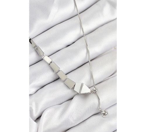 Pirinç Yılan Model Gümüş Renk Asansörlü Kadın Kolye