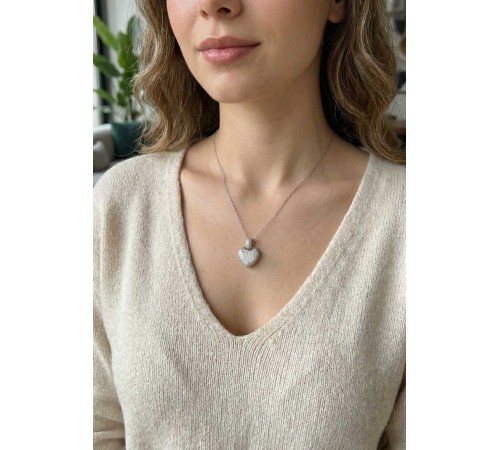 316L Çelik Zincir Gümüş Renk Zirkon Taşlı Kalpli Kadın Kolye