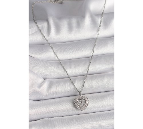 316L Çelik Gümüş Renk Zincir Zirkon Taşlı Kalp Model Kadın Kolye