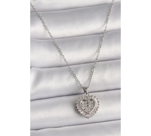 316L Çelik Gümüş Renk Zincir Zirkon Taşlı Kalp Model Kadın Kolye