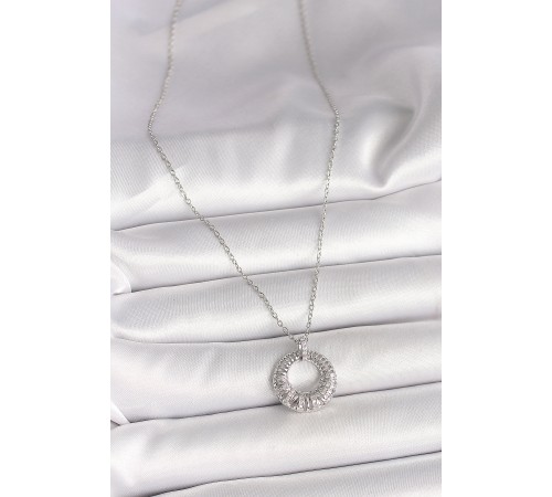 316L Çelik Gümüş Renk Zincir Zirkon Taş İşlemeli Daire Model Kadın Kolye