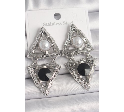 Pirinç Gümüş Renk Sallantı Üçgen Model İnci Detay Kadın Küpe