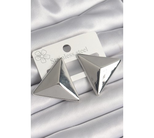 Pirinç Gümüş Renk 3D Üçgen Model Kadın Küpe