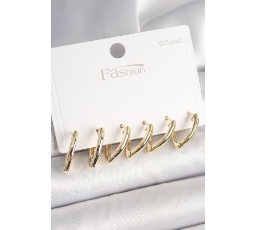 925 Ayar Gümüş Çivi Pirinç Gold Renk Üçgen Model Kadın Küpe Seti