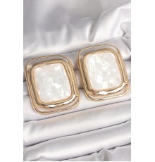 Pirinç Gold Renk Beyaz Mineli Kare Model Kadın Küpe