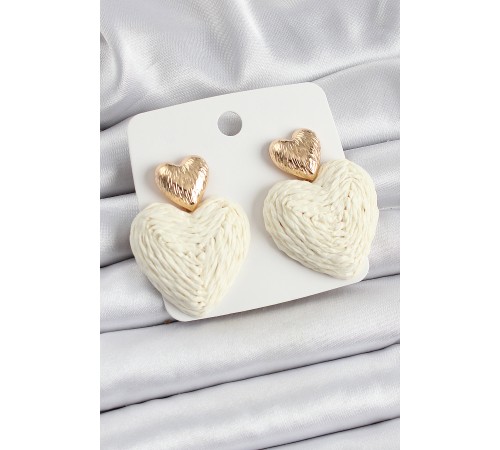 Krem Kalp Figürlü Hasır Örgü Model Gold Renk Kadın Küpe
