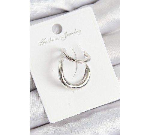 Pirinç Halka Model Gümüş Renk Sağ Kıkırdak Küpe