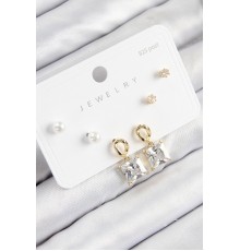 Pirinç Zirkon Taşlı Sallantılı Kare Model Gold Renk 925 Ayar Gümüş Çivi Kadın Küpe Set