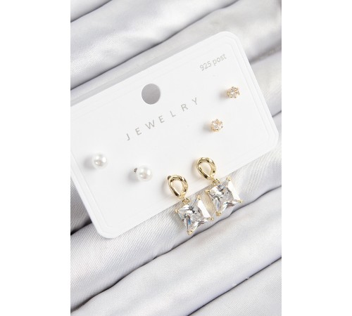 Pirinç Zirkon Taşlı Sallantılı Kare Model Gold Renk 925 Ayar Gümüş Çivi Kadın Küpe Set