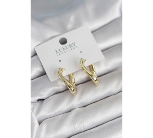 Gold Renk Eğik Halka Model Pirinç Kadın Küpe