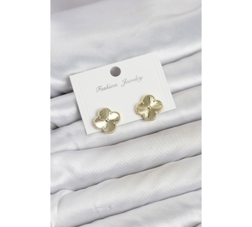 Gold Renk Pirinç Yonca Model Kadın Küpe